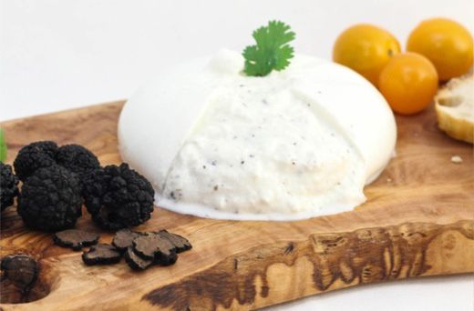 Буратта с трюфелем 150 грамм