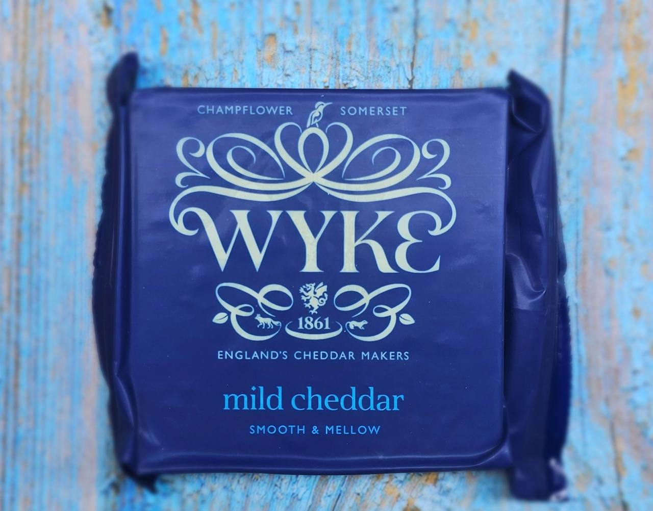 Чеддер Wyke mild cheddar